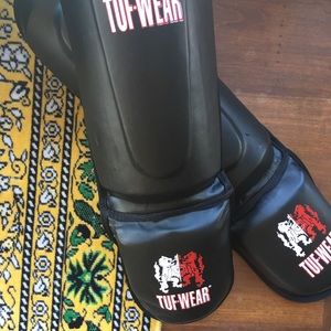 Shin guard w/instep **SOLD**